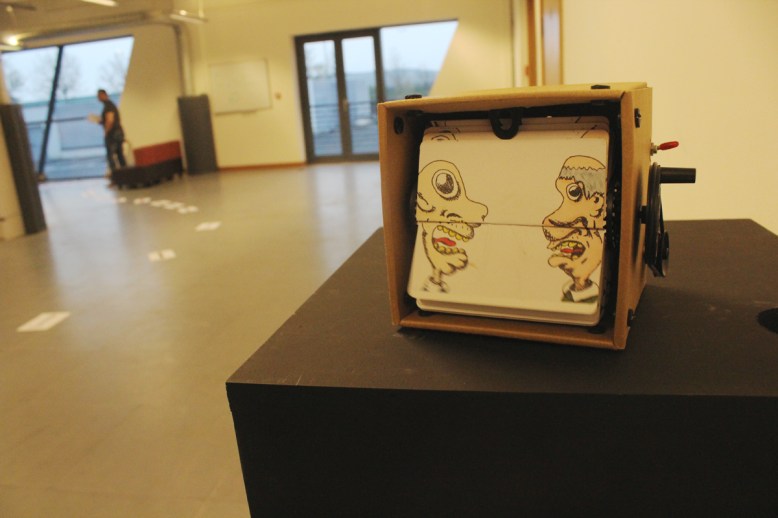 10.TenLittleMemoriesDundee -tongueFlipbook